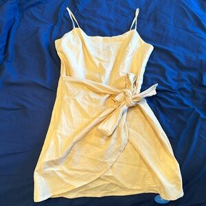 CUPSHE Pale yellow linen wrap dress NWT!